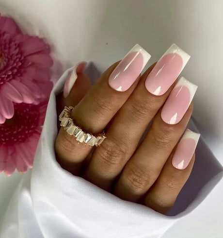Lakier Hybrydowy DREAM by Ewelina Kaczkowska - 01 - Modena Nails