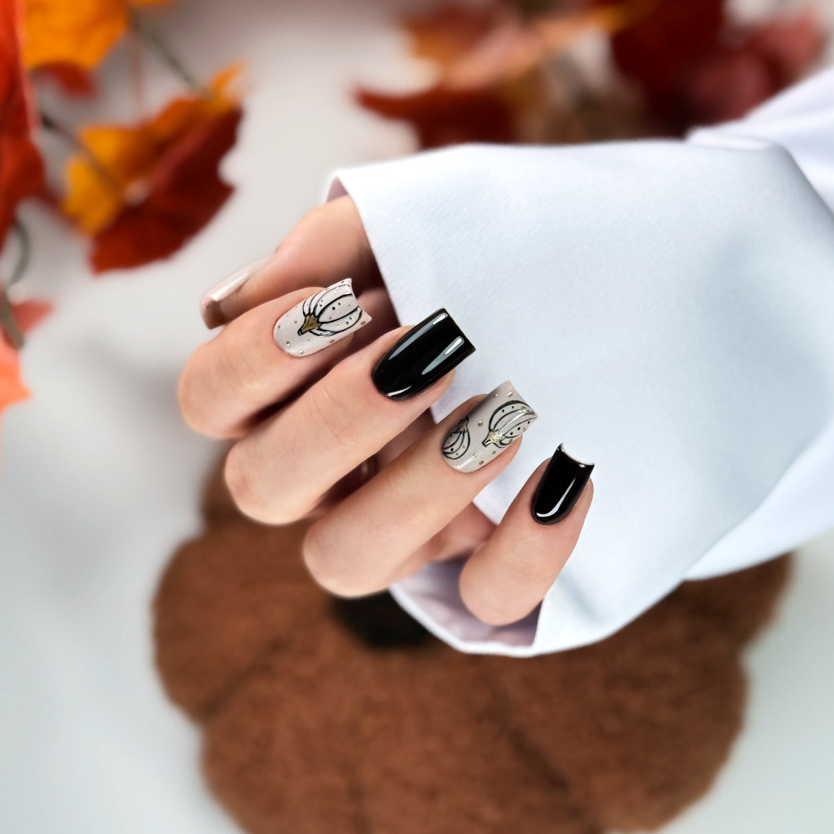 Lakier Hybrydowy FEVER Shadow - 67