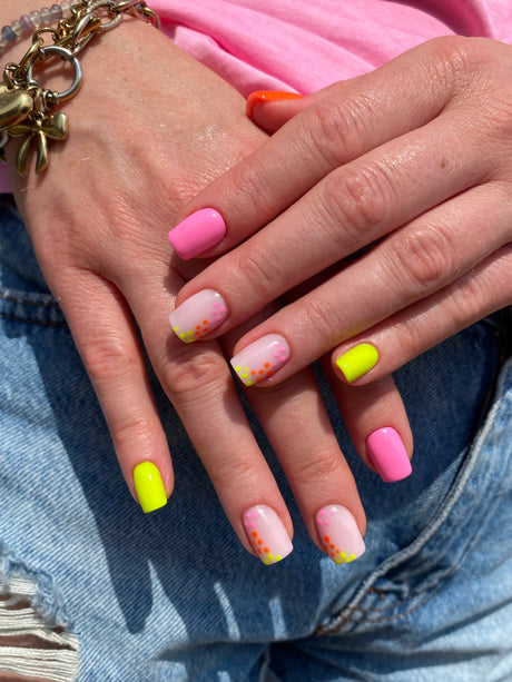 Vernis à ongles hybride FEVER Neon 7,3 ml - 117