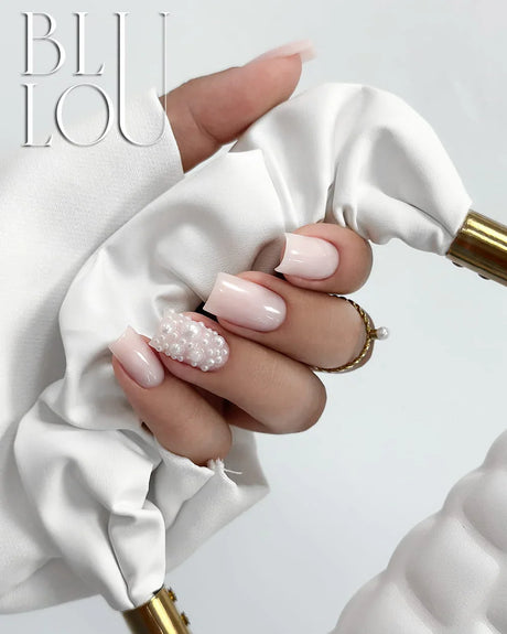 BluLou Bottle Gel Blulou HEMA Free 9ml - Milky - gel de construction en bouteille