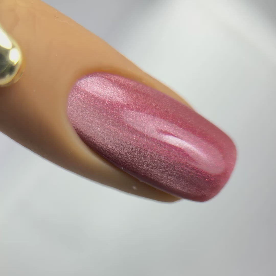 Lakier Hybrydowy FEVER Cat Eye 7,3ml - 006